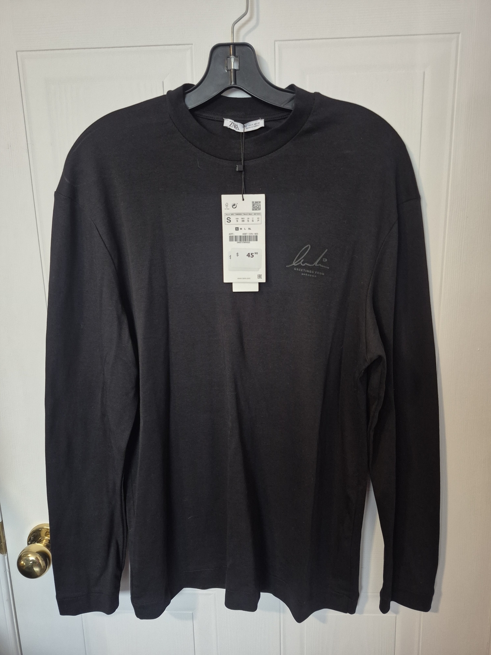 NWT Zara Man "Greetings From Unknown" Long Sleeve T-Shirt - Black, Size Small